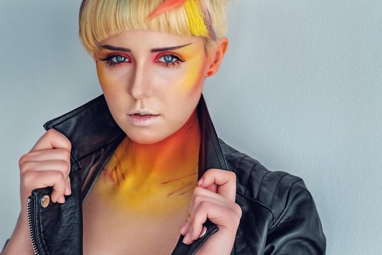 Serum za rast trepavica može se pronaći u mnoštvu različitih oblika