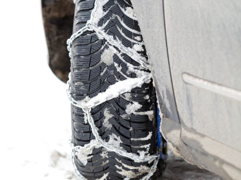 Lanci za snijeg za auto